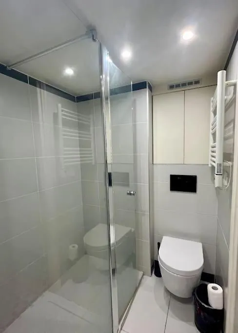 Elegance, 4 Pers, Palais Des Congres Apartment Paris